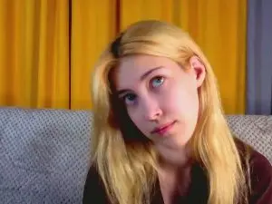 ElissaKlebanow  live sex cam