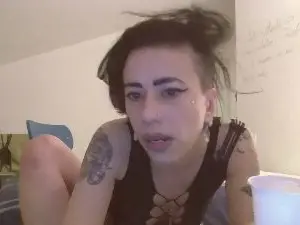 Lucrezia91  live sex cam
