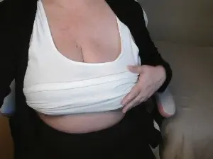 Sweet_curvy  live sex cam