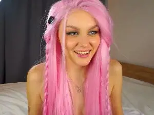 AliaDelucian  live sex cam