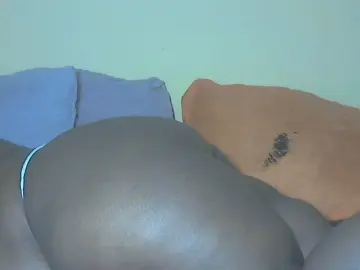 AnnabigpussyXO  live sex cam