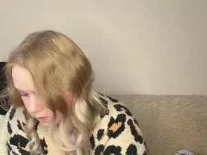 DoraPaxson  live sex cam