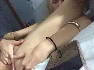 Muchlove04  live sex cam