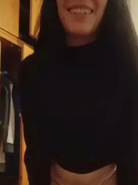 SweetDaani  live sex cam