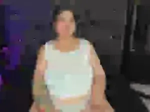 ArethaOzz  live sex cam