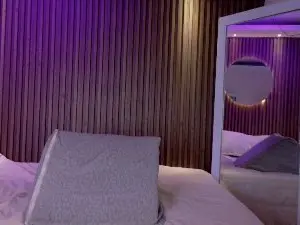 Miss_sophie1  live sex cam