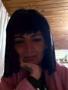 Hecatesexymilf  live sex cam