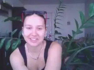 JuliVaclavik  live sex cam