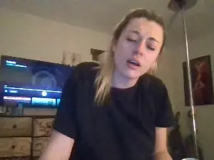 Newmizzymay  live sex cam