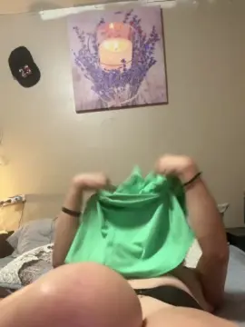 Katie_Kumsalot  live sex cam
