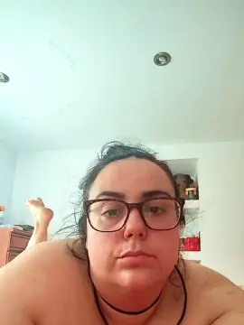 Putaprem1um  live sex cam