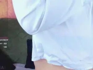 Linda_Bryant  live sex cam