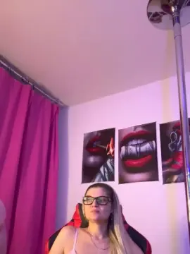 LoveLola26  live sex cam
