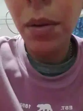 Sex32  live sex cam