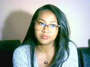 Yummy_sitraka  live sex cam