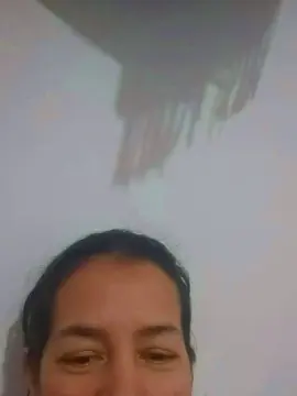 Glasemiamor1  live sex cam
