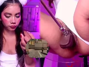 AriHale  live sex cam