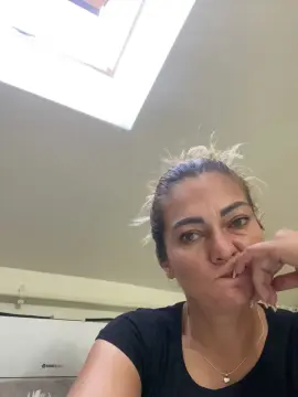 Bambolinaaaaa  live sex cam