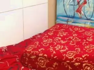 BustyDiva35  live sex cam
