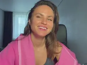 HyonGodinez  live sex cam