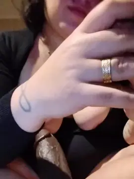 Ricciola_xXX  live sex cam