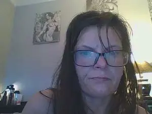 Sexy_Brunette95  live sex cam