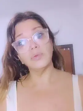 Wandaalysony9  live sex cam