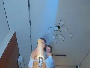 Maakimo  live sex cam