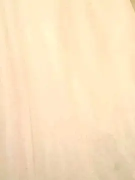 QueenGilf  live sex cam