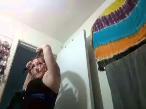 QueenGilf  live sex cam