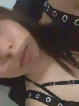 Ariana198  live sex cam