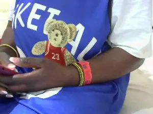 Hunnies1  live sex cam