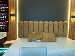 Saraross1  live sex cam