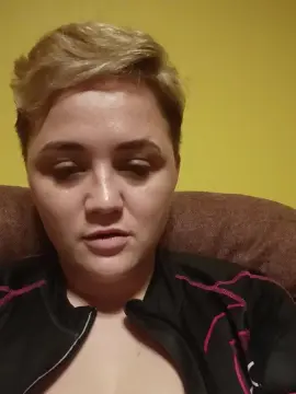 Tessa_333  live sex cam