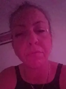 Hottieskirt  live sex cam