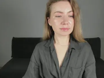 Miax_desire  live sex cam