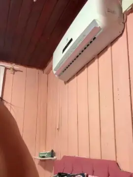 Rehnatinhaa  live sex cam