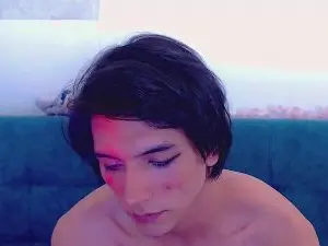 Yuno_n_mello  live sex cam