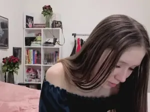 AundreaFehrle  live sex cam