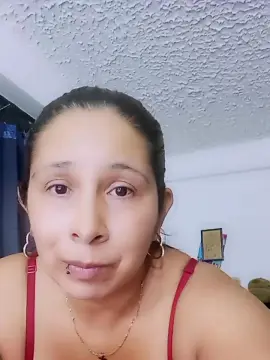 LolaTufav  live sex cam