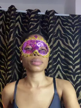Deslimbody0  live sex cam