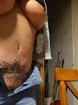 Nuevaseex  live sex cam