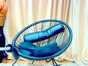 Anissadiamond  live sex cam