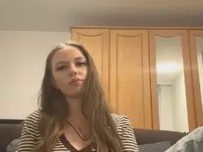 JennellJulias  live sex cam