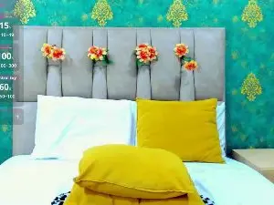 SamanthaPrins  live sex cam