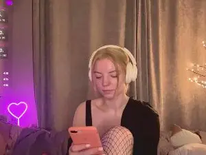 MinaElberson  live sex cam