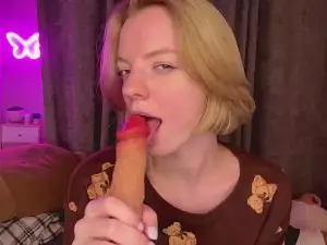MinaElberson  live sex cam