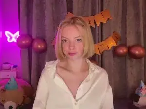 MinaElberson  live sex cam