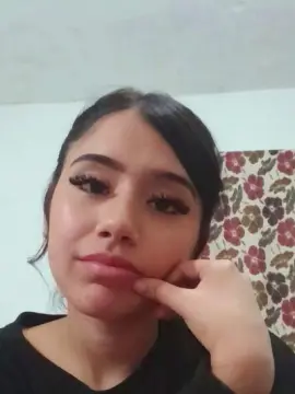 Sheila2027  live sex cam