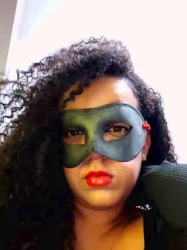 Strawberryofc  live sex cam